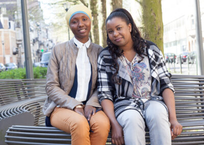 Rencontre avec deux jeunes femmes guinéennes, militantes et futures relais communautaires